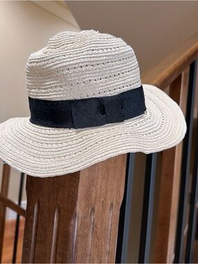 Banana Republic Straw Panama Fedora Hat